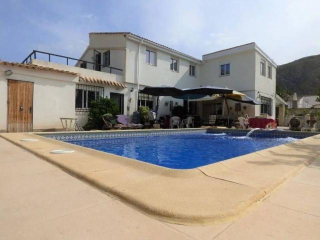Casa en Venta en Orxeta