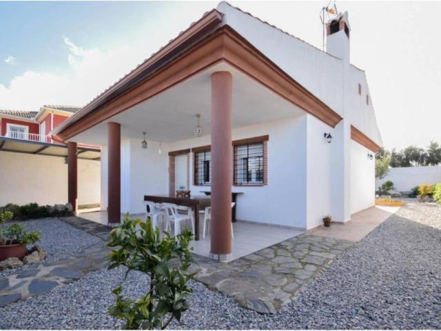 Casa en Venta en Atarfe