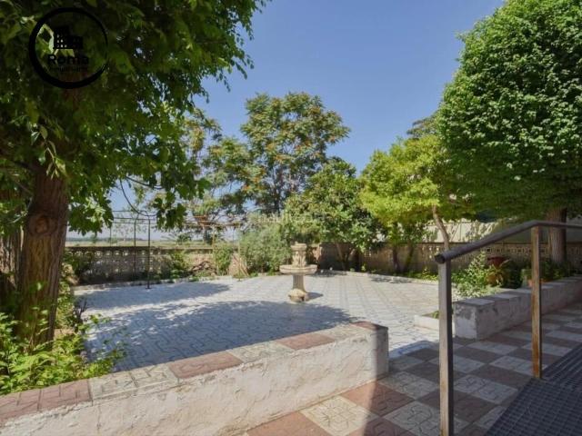 Casa en venta en Atarfe. GRAN CASA EN ATARFE!. Casas.