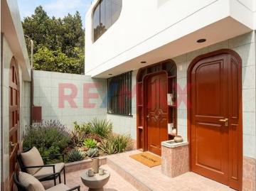 Casa en venta en Ate a S/528,550