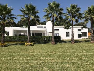 Casa en venta en Atlacholoaya, Xochitepec, Morelos