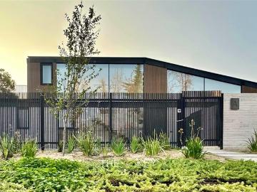 Casa en Venta en Av. El Tranque Newland