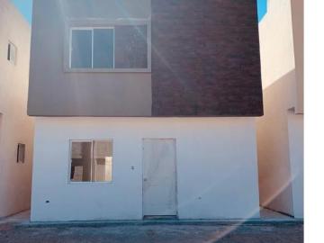CASA EN VENTA EN AV. LAS TORRES CD. JUAREZ MOD. ALBERTA