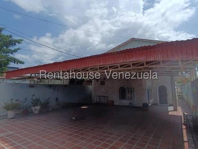 Casa en Venta en Avenida 32, Cabimas