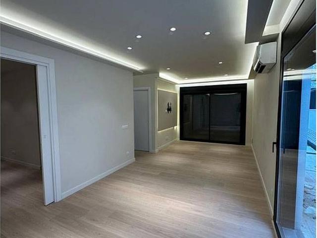 Casa en venta en avenida De Catalunya, Olèrdola, de 114 m² 3 habitaciones por 370.000