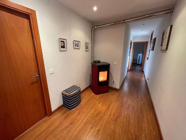 Casa en venta en avenida De Catalunya, Poal, el, de 200 m² 4 habitaciones por 209.000