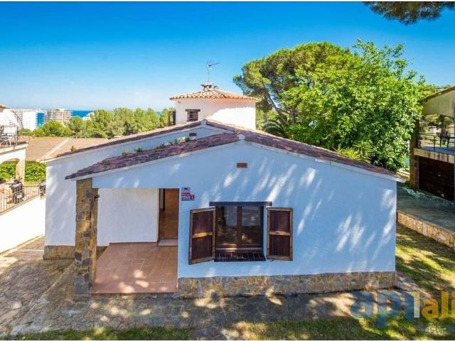 Casa en venta en avenida Del Rosselló, Calonge, de 92 m² 3 habitaciones por 425.000