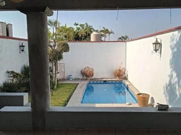 Casa en Venta en Avenida Palmira, Cuernavaca, Morelos
