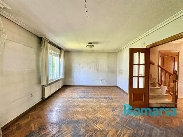 Casa adosada en venta en Ávila, Hervencias Altas El Pinar. CHALET EN LAS HERVENCIAS DE AVILA. Casas adosadas.