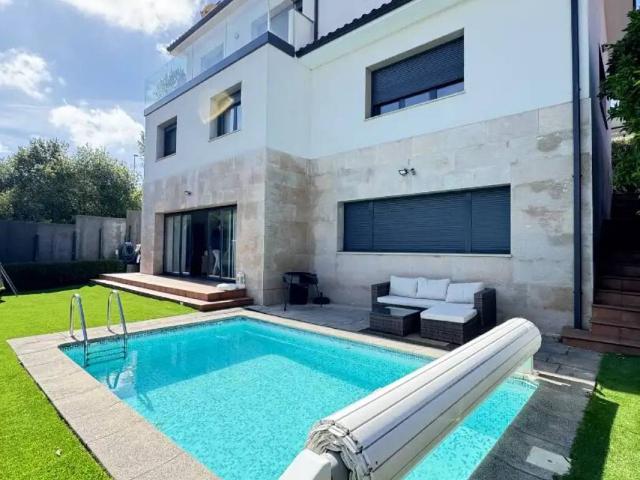 Casa en Venta en Avilés