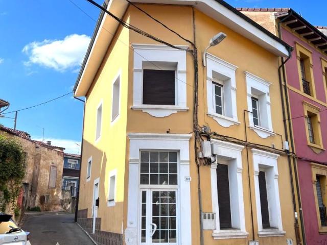 Casa en venta en Avilés, Avilés