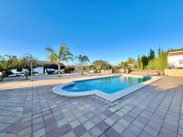 Casa rústica / Caserío en Venta en Ayamonte