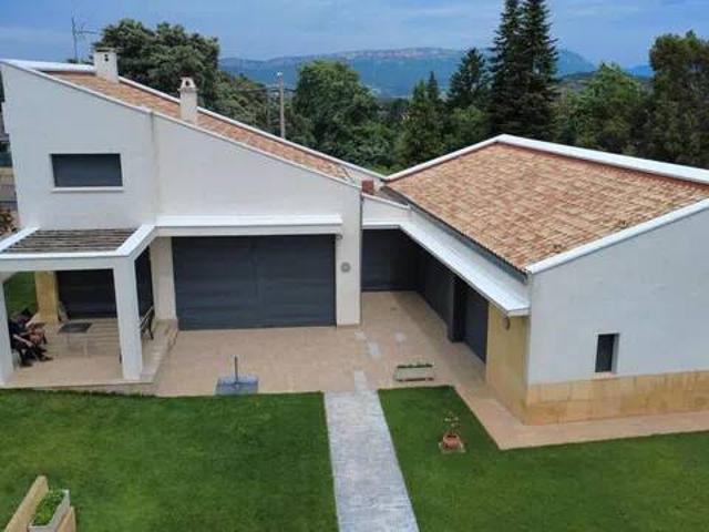 Casa en Venta en Ayegui Aiegi