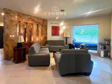 CASA EN VENTA EN AZALEAS BUGAMBILIAS, ZAPOPAN