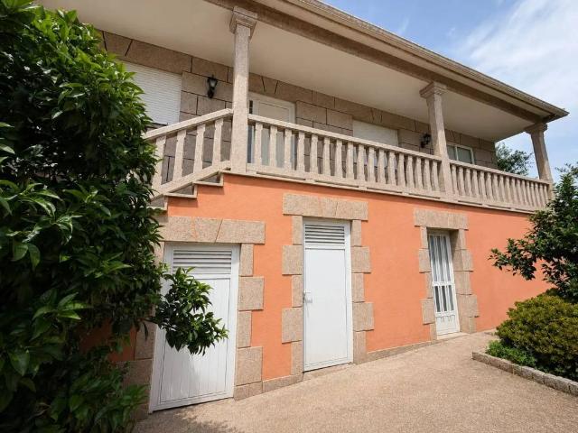 Casa en Venta en A Cañiza