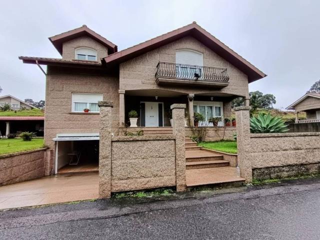 Casa en Venta en A Illa de Arousa
