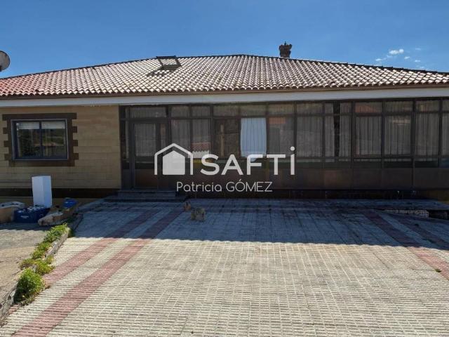 Casa en Venta en A Lama