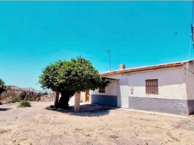 Casa en Venta en Abanilla