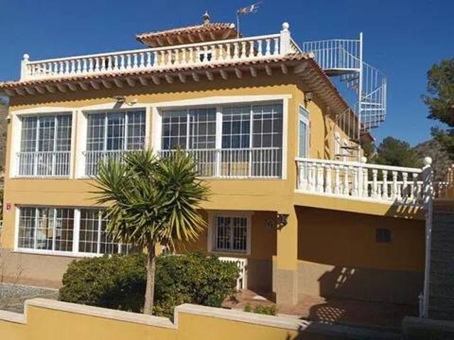 Casa en Venta en Abanilla