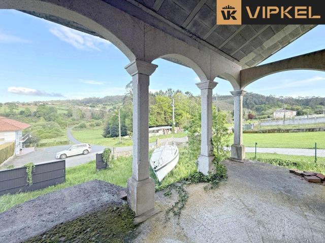 Casa en venta en Abegondo La Coruña