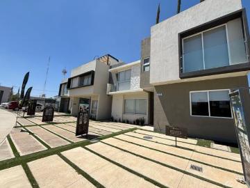 Casa en Venta en Abié Zapopan Jalisco Colonia Nuevo México