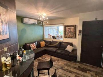 Casa en Venta en Apodaca en Acanto Fraccionamiento
