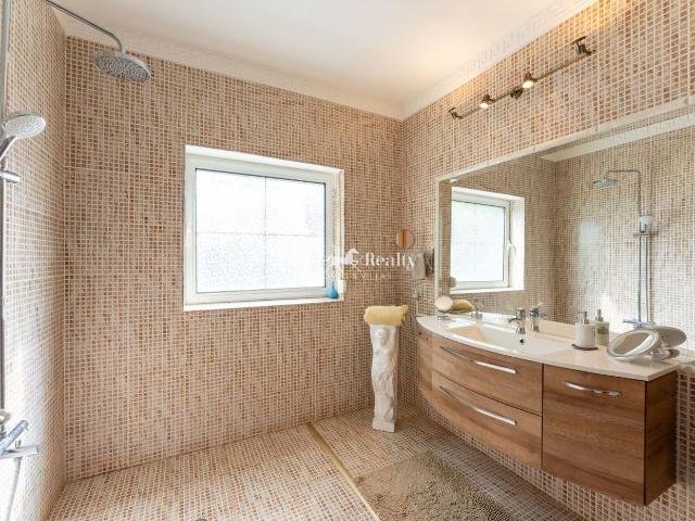 Casa en venta en Adeje, Callao Salvaje Playa Paraíso. Villa Cascada en Iboybo Exclusiva finca de lujo con vistas panorámicas y gran potencial de inversión. Casas.