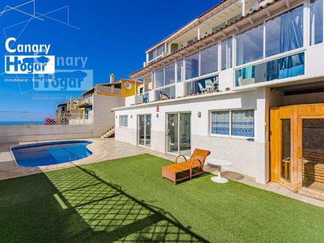 Casa en venta en Adeje, San Eugenio Alto. Villa independiente en venta en San Eugenio Alto Cosa Adeje. Casas.