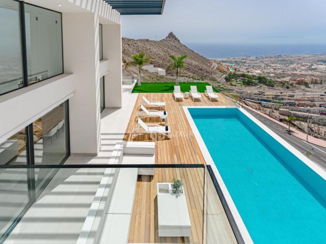 Casa en venta en Adeje Tenerife