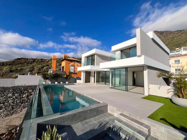Casa en venta en Adeje Tenerife