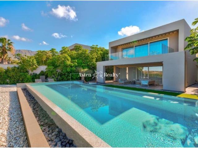 Casa en Venta en Adeje