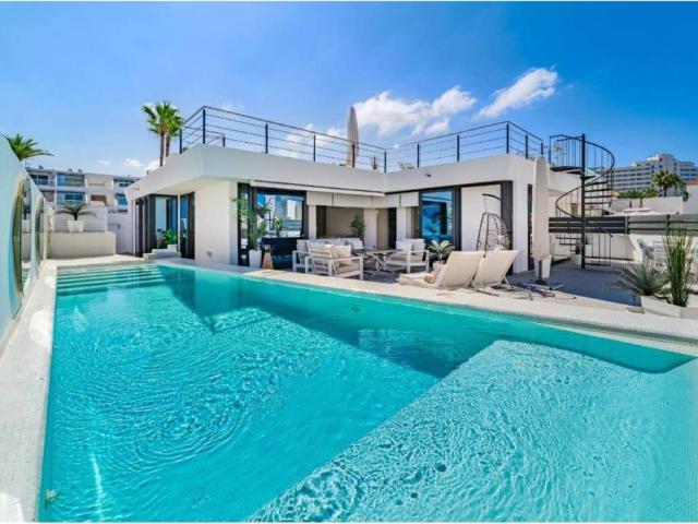 Casa en Venta en Adeje