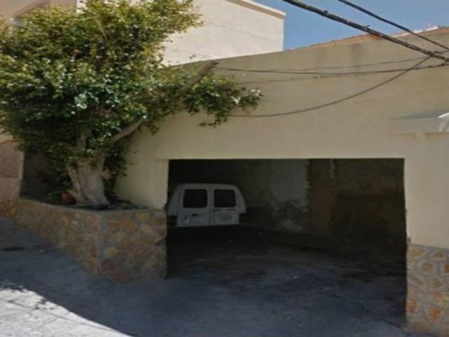 Casa en Venta en Adra