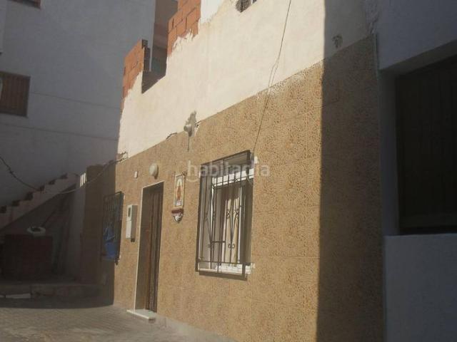Casa en venta en Adra. VENTA DE CASA SIN POSESIÓN EN ADRA ALMERÍA. Casas.