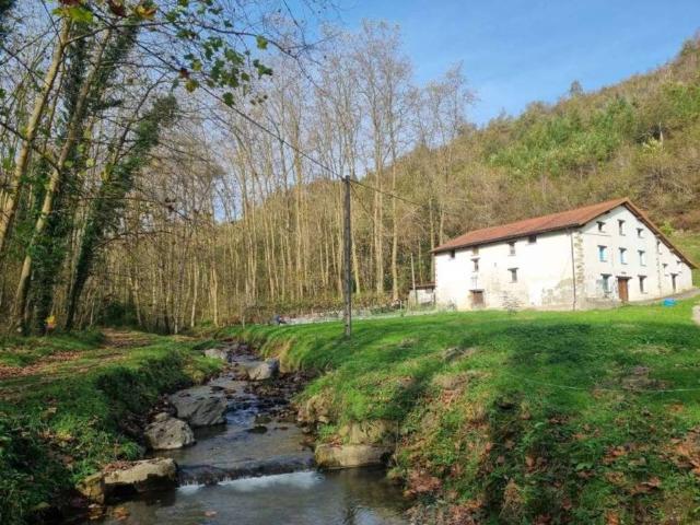 Casa en Venta en Aduna