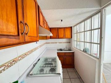 CASA EN VENTA EN AGUASCALIENTES, CERCANA A ALTARIA, EL ROSEDAL