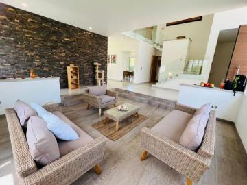 CASA EN VENTA EN AGUASCALIENTES EN RANCHO SAN ANTONIO SUPER AMPLIA Y HERMOSA