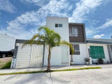 Casa en venta en Aguascalientes, zona sur, Mangata