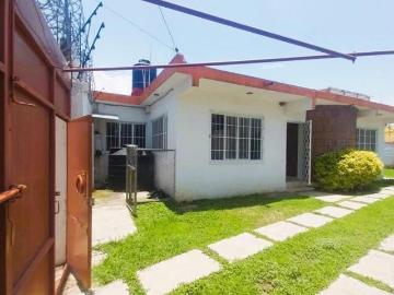 Casa en venta en Ahuatepec, un solo piso cómoda y practica