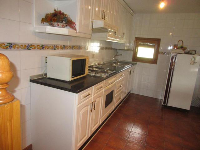 Casa en venta en Aisa. CASA. SINUÉS AISA. BODEGA. 2 TRASTEROS. 3 DORMITORIOS. ECONÓMICA. BUENAS VISTAS. BALCÓN. CHIMENEA. Casas.