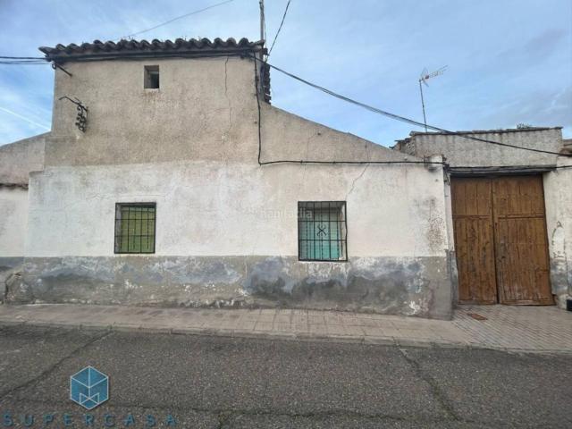 Casa en venta en Ajofrín. Casa unifamiliar en venta en Ajofrín. Casas.