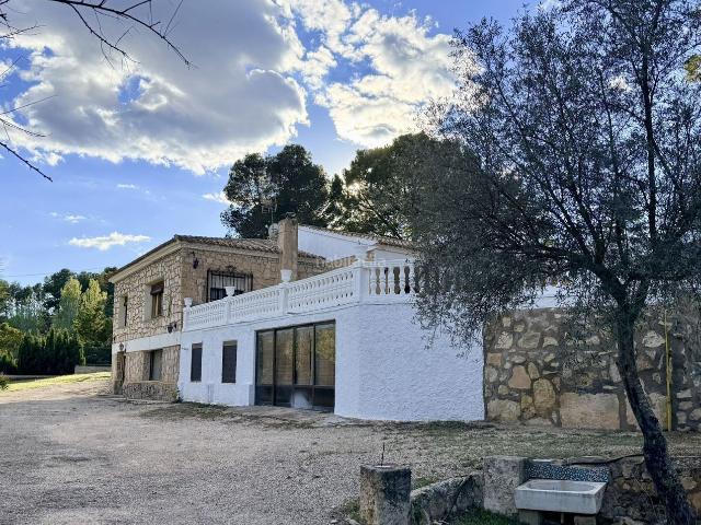 Casa en venta en Alcoi, Batoi. CHALET EN VENTA ALCOY. Casas.