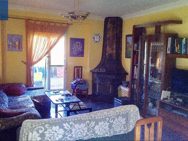 Casa en venta en Alcoi, Centre Zona Alta. Se vende casa con terreno en Alcoy Zona Viaducto. Casas.