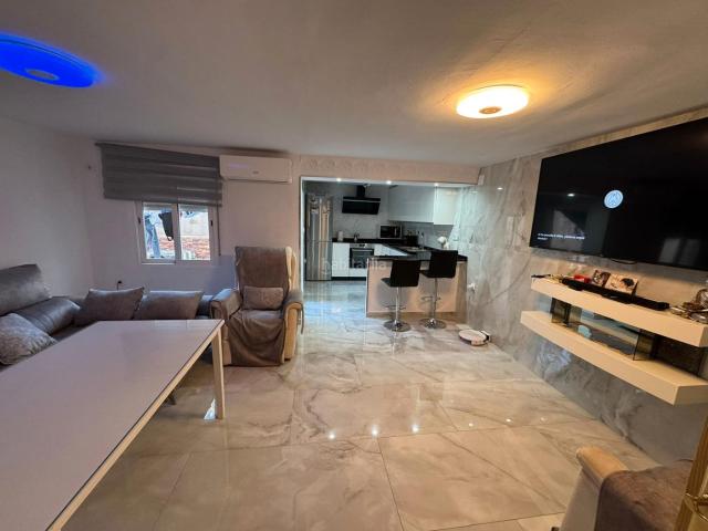 Casa en venta en Alcaudete. EXCELENTE CASA TOTALMENTE NUEVA Y REFORMADA EN ALCAUDETE!. Casas.