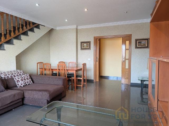 Casa en venta en Alcázares Los, Los Narejos_Punta Calera. ESPECTACULAR VIVIENDA CON ÁTICO, GARAJE PARA 4 COCHES Y GRANDES ESPACIOS IDEAL INVERSIÓN O VIVIENDA FAMILIAR. Casas Alcázares.
