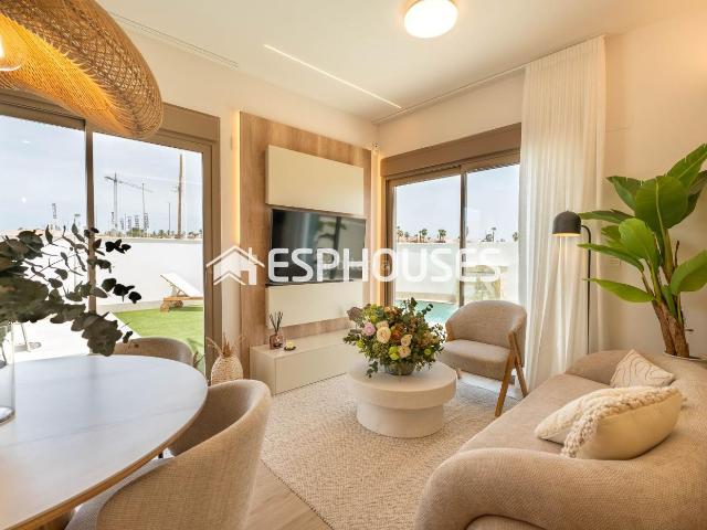 Casa en venta en Alcázares Los, Las Lomas de Rame Bahía Bella. Villas cuádruples en Los Alcázares, cerca de Serena Golf y a 500 m del Mar Menor. Casas Alcázares.
