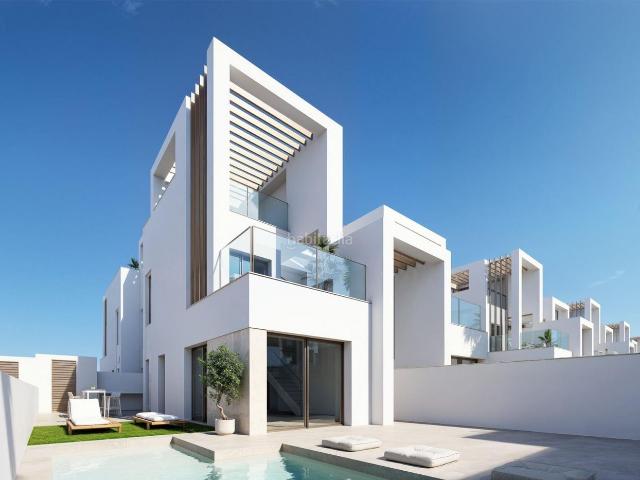 Casa en venta en Alcázares Los, Las Lomas de Rame Bahía Bella. Villas de nueva construccioacuten con piscina privada en Serena GolfLos AlcaacutezaresColeccioacuten boutique de viviendas moderna.