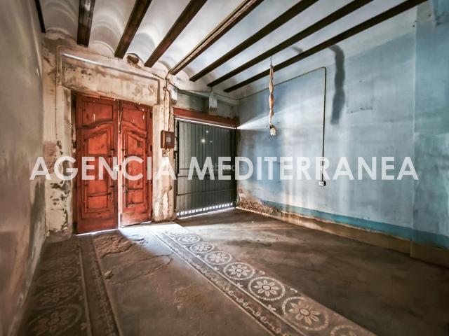 Casa en venta en Alcácer. CASA EN VENTA PARA REFORMAR EN ALCÀSSER. Casas.