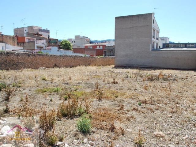 Casa en venta en Alcalà de Xivert. CASA CON TERRENO URBANO. Casas Alcalà de.