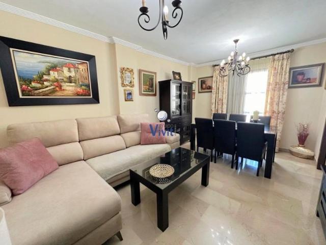 Casa en venta en Alcalá de Guadaira, Zona Santa Lucia